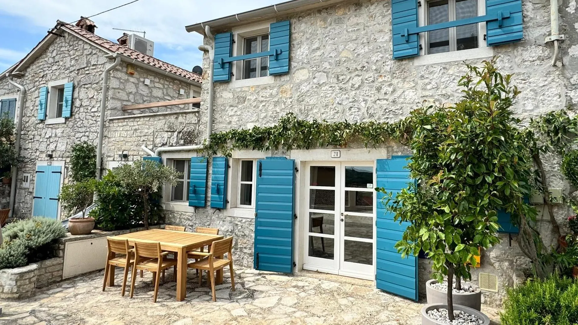 Tatil Evi Stone House Orsera